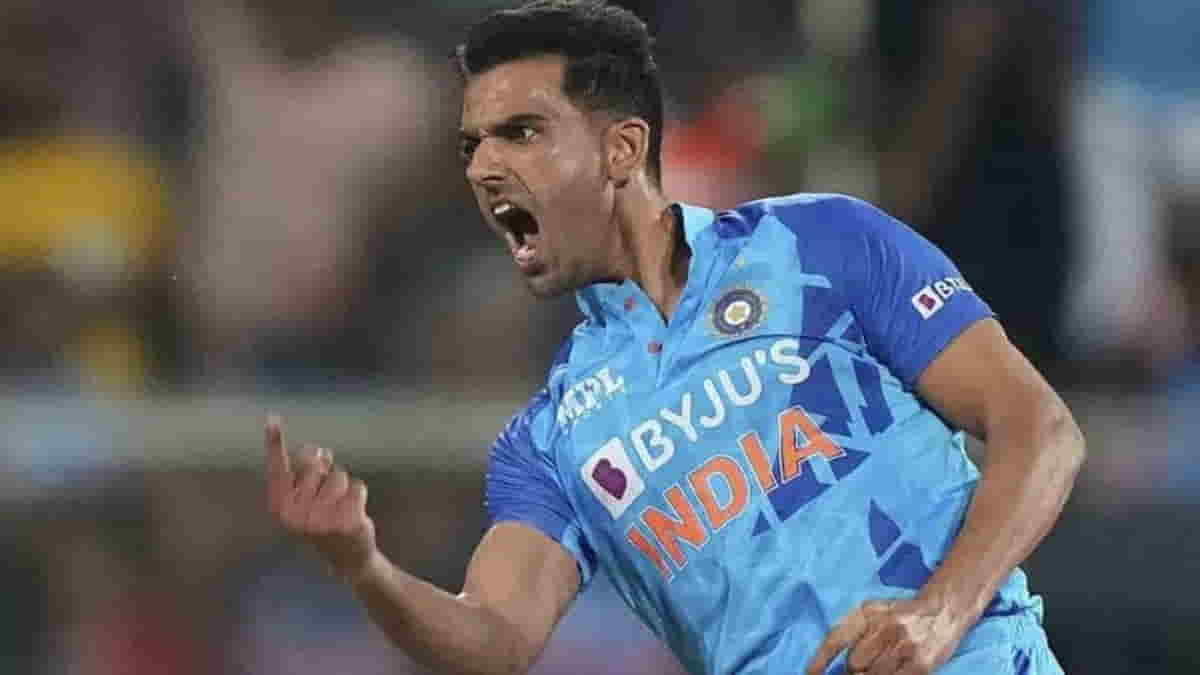 Top 3 Players Who Might Replace Jasprit Bumrah in IPL 2025