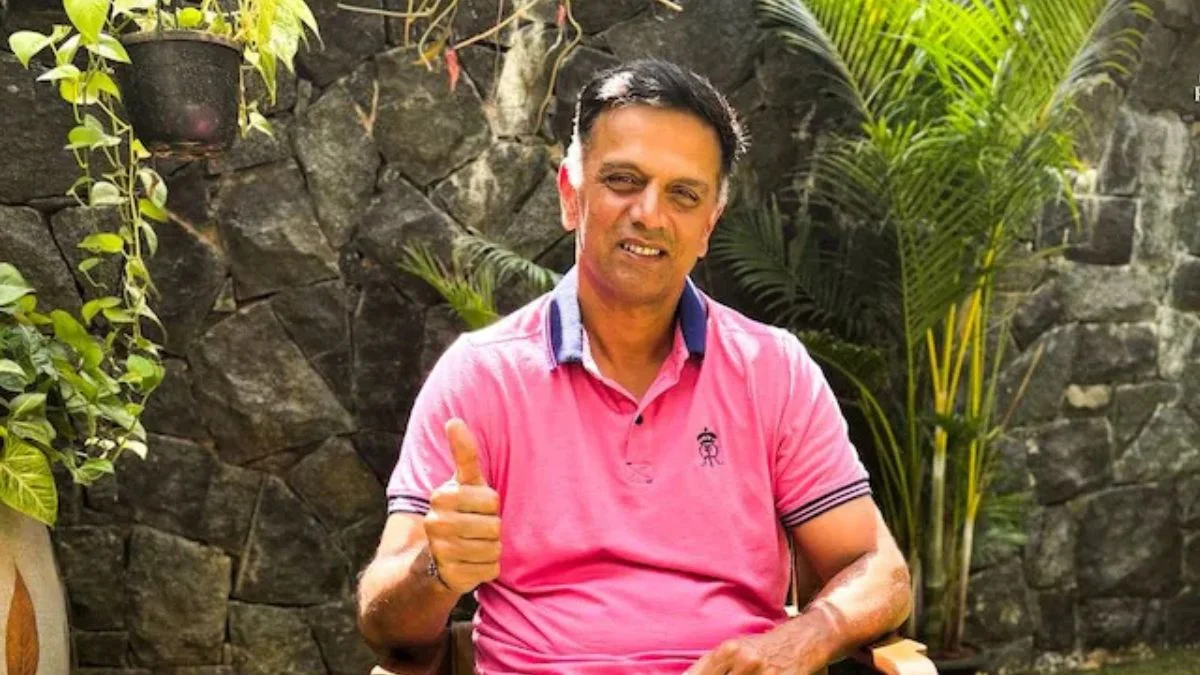 Rahul Dravid Injury: RR Coach Visits Camp On Crutches, Motivating Team