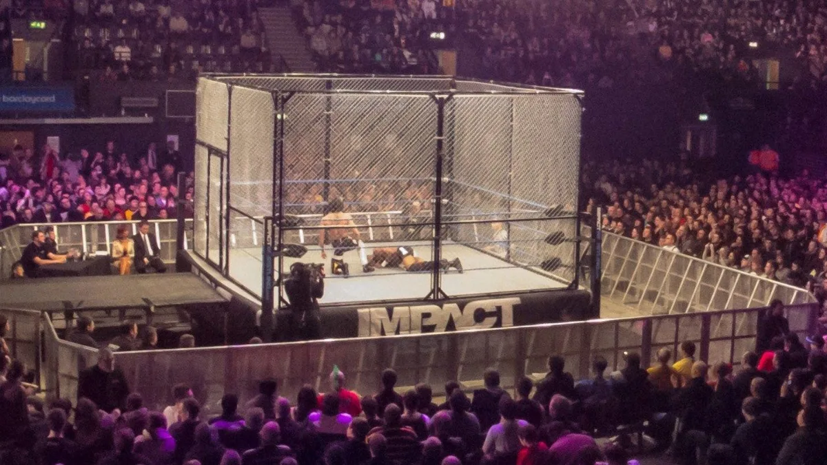 Inside WWE Steel Cage Matches: Rules, Variants and Key Stipulations