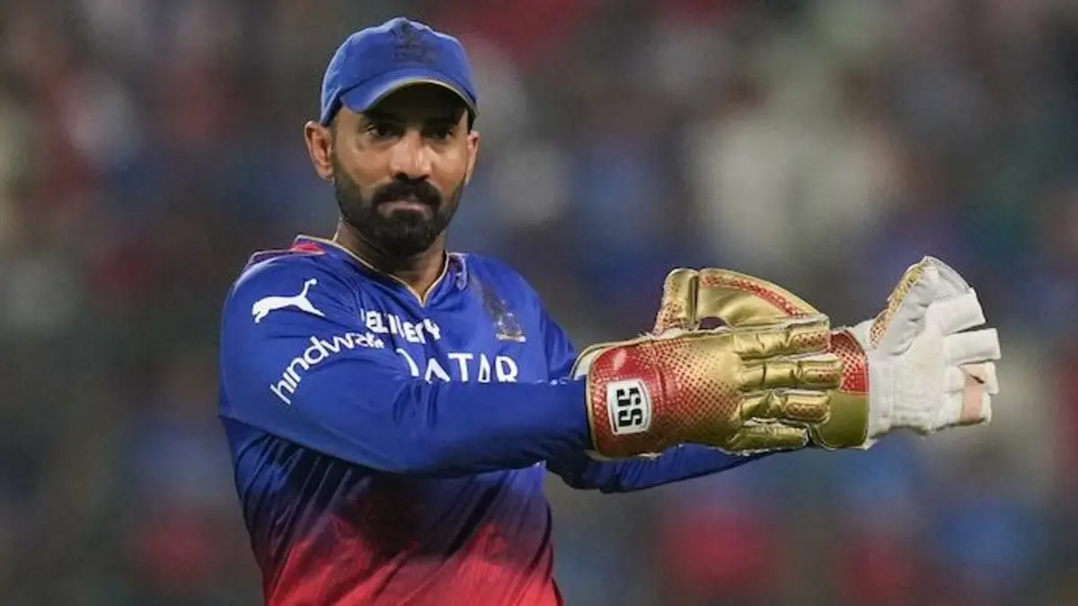 IPL’s Top 4 Players Who Played For Both RCB And MI
