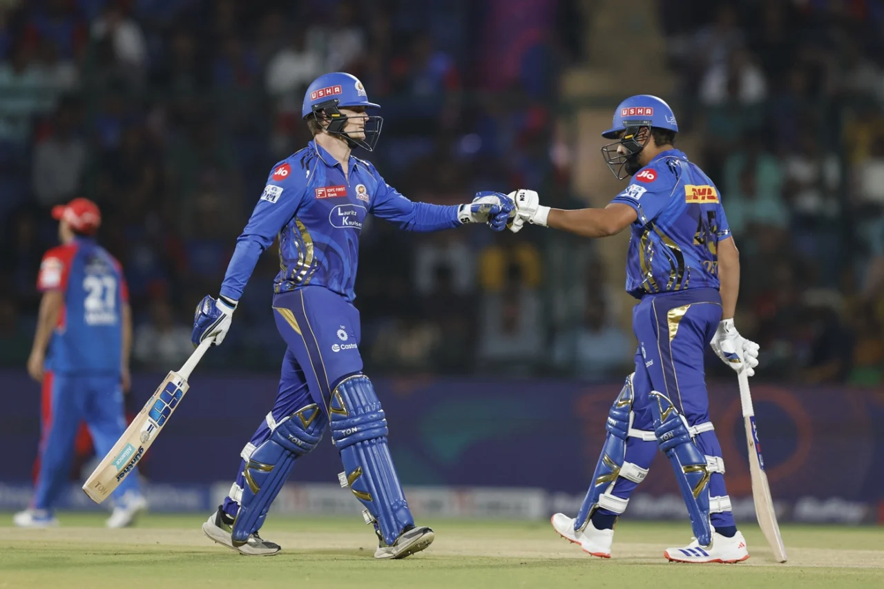 Dale Steyn Gets Witty Reply By MI For His '300 Run' Tweet'