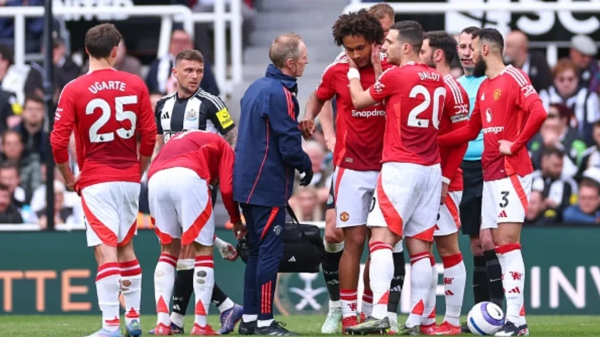 Manchester United Star Player Out Until The End Of The Season: Red Devils Suffer Big Blow