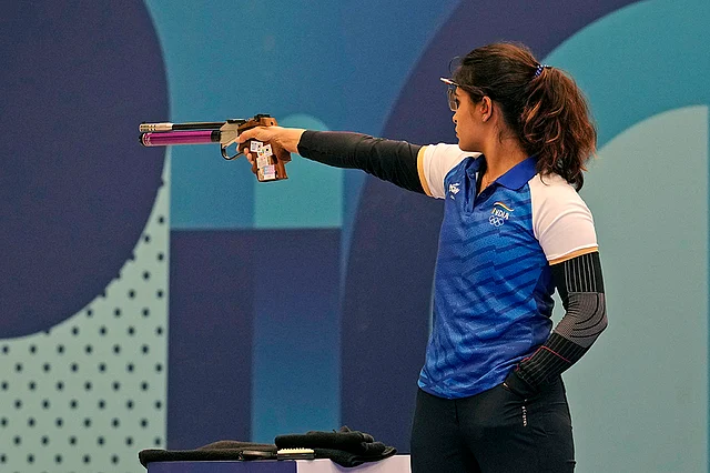 ISSF World Cup 2025 Buenos Aires: Top International Shooters To Look For; Indian Squad Ft. Manu Bhaker