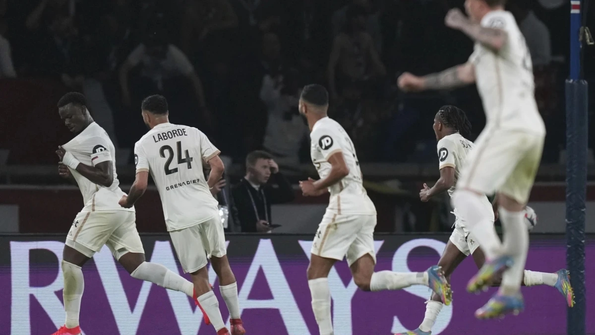 Paris Saint Germain Suffer 1st Defeat In Ligue 1: Nice Ends PSG's Unbeaten Season Dreams