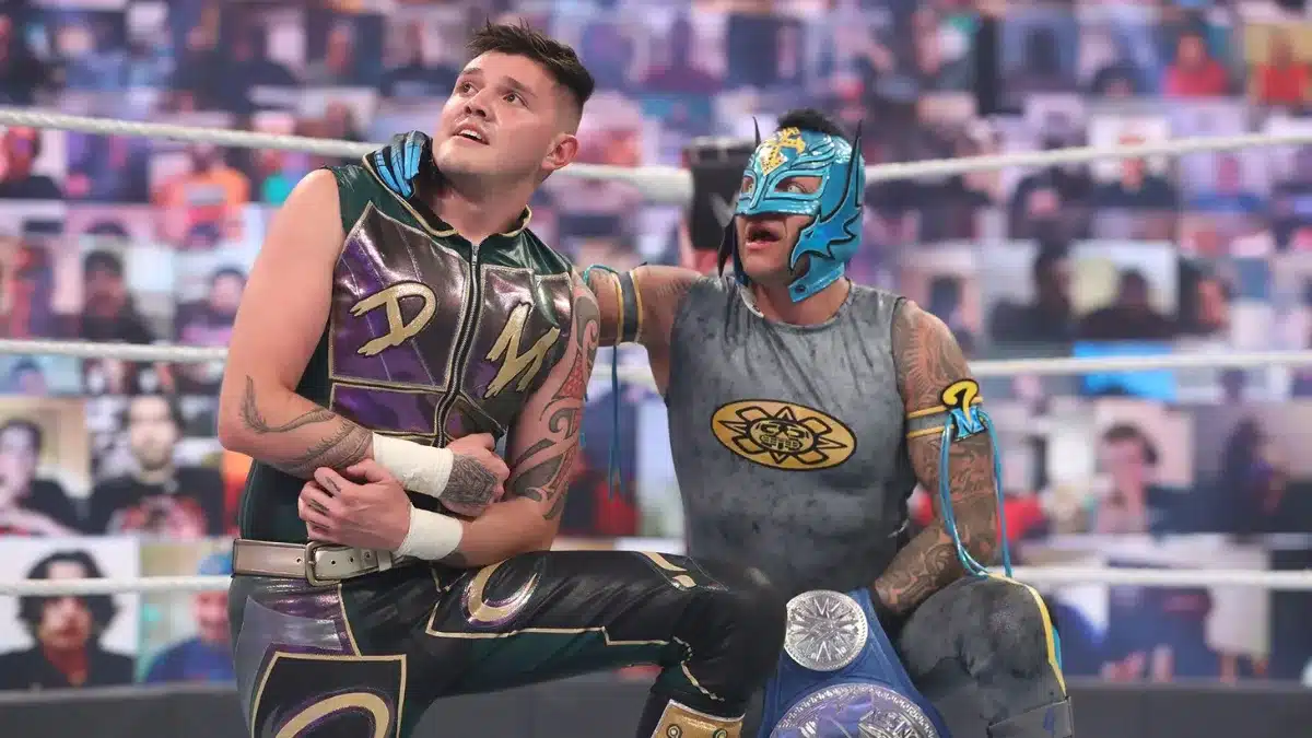 WWE Intercontinental Championship: 3 Father-Son Duos Who Won the Title