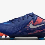 Top 4 Football Boots In The World: From Superfly To Phantom