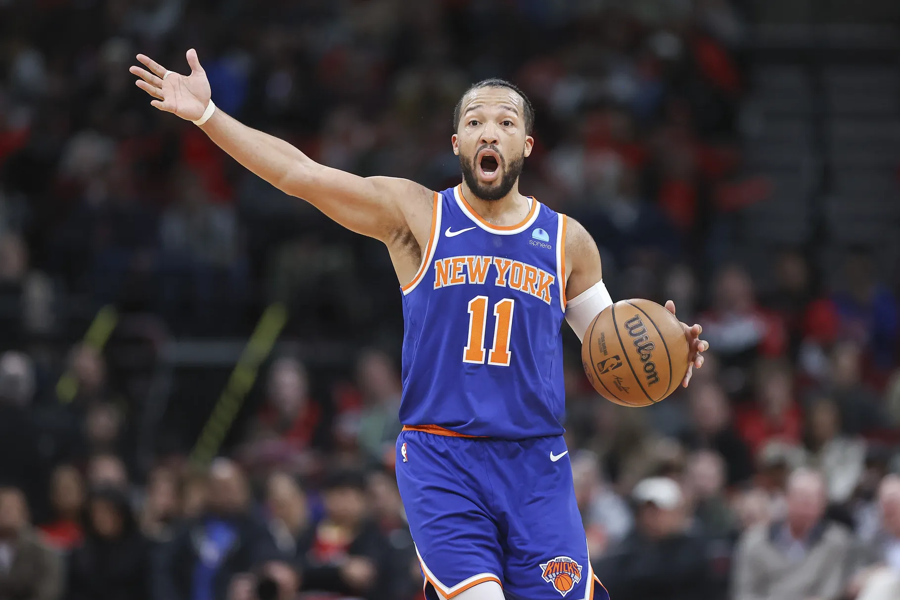 Jalen Brunson Named 2024-25 NBA Clutch Player Of The Year
