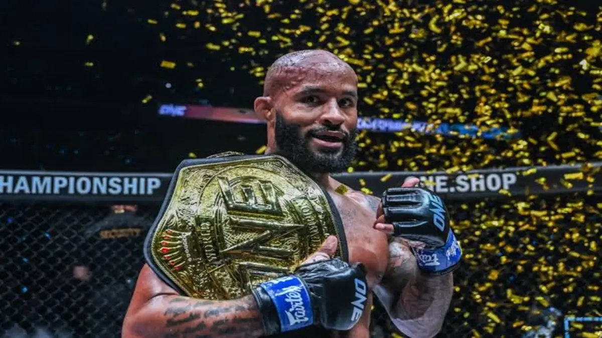 Top 4 UFC Champions with Most Title Defenses
