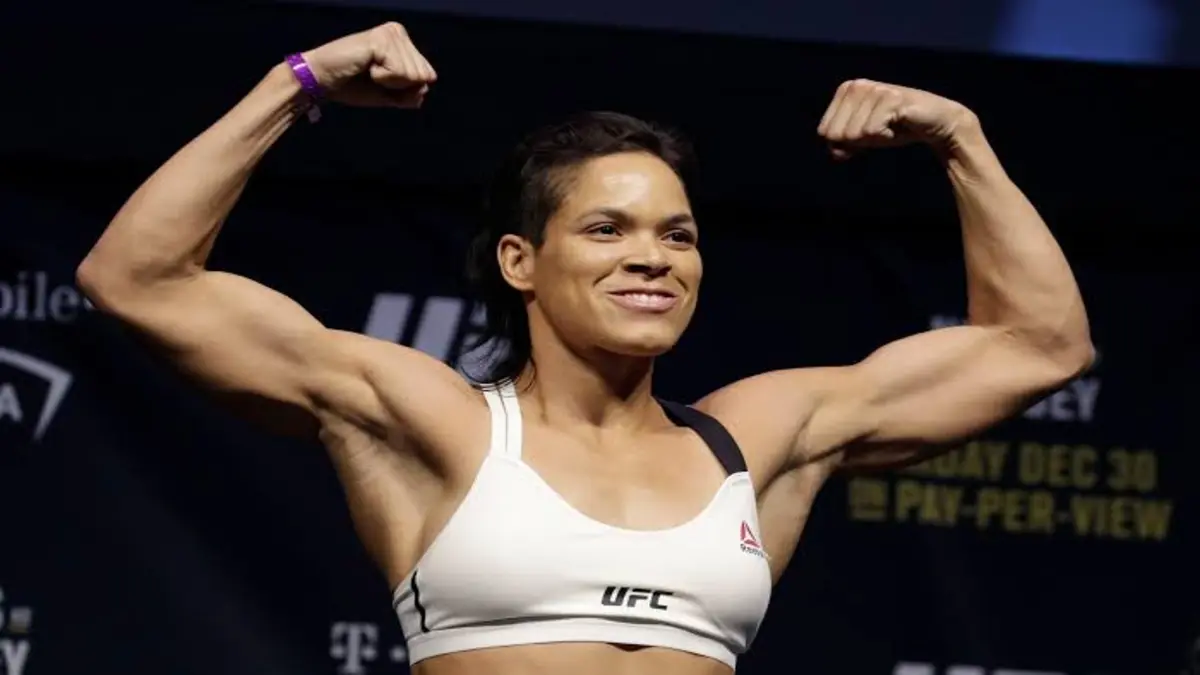 Top 4 Female MMA Fighters of All-Time