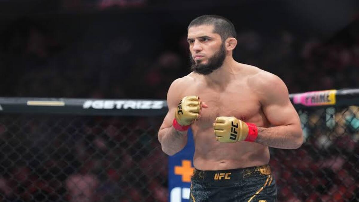 Top 4 Rising MMA Fighters in 2025