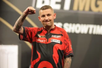 Premier League Darts: Nathan Aspinall Wins Night 16 In Aberdeen