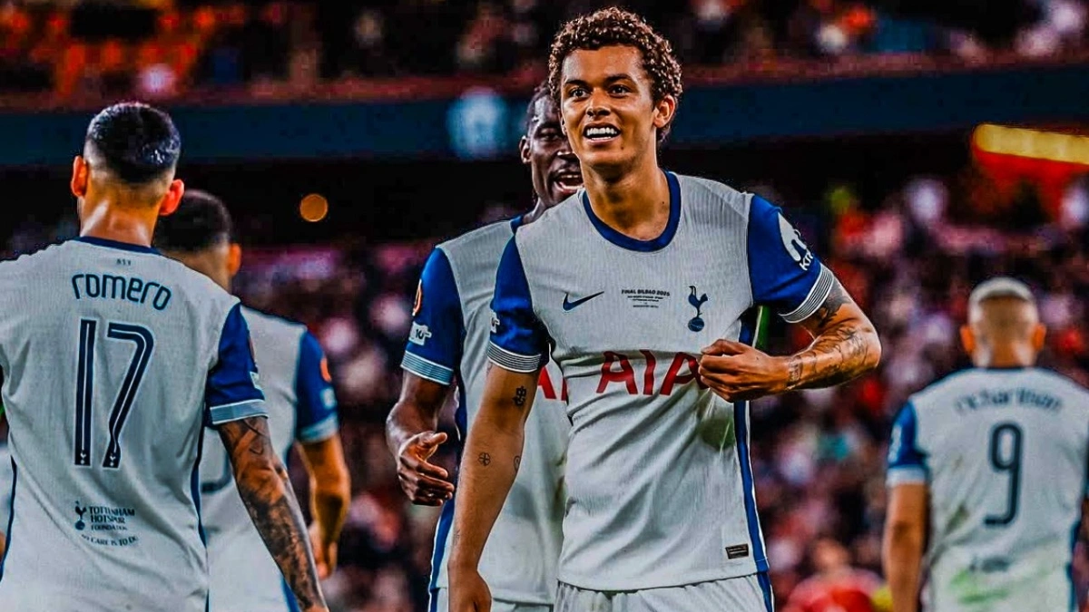 Tottenham Hotspurs Win A Trophy Before GTA-6: Ange Delivers On His Promise