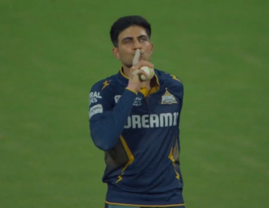 MI vs GT, IPL 2025: Shubman Gill's Bold ‘Finger-on-Lips’ Celebration Goes Viral - WATCH