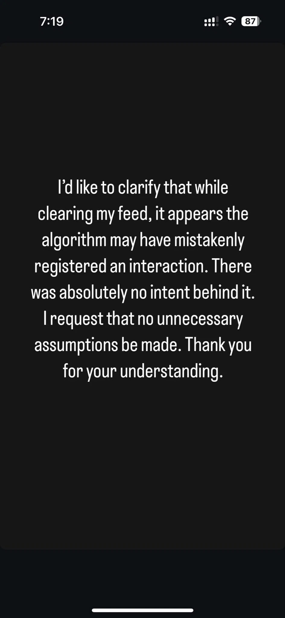 Virat Kohli Clarifies Instagram Engagement With Avneet Kaur's Fan Page