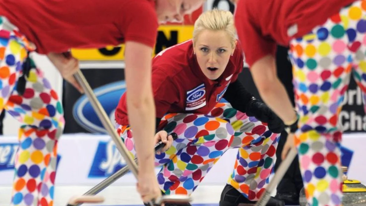 Curling Pants Revolution: How Bold Trousers Changed the Game