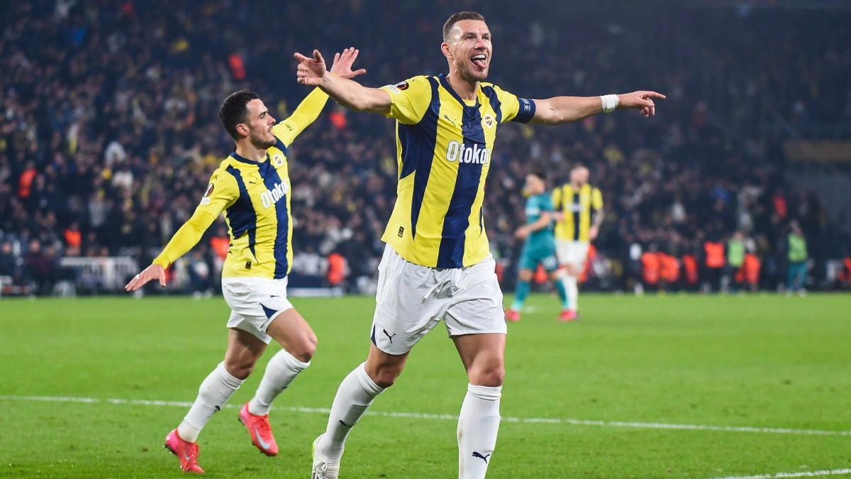 Edin Džeko Joins Fiorentina At 39: Two-Year Deal Confirmed