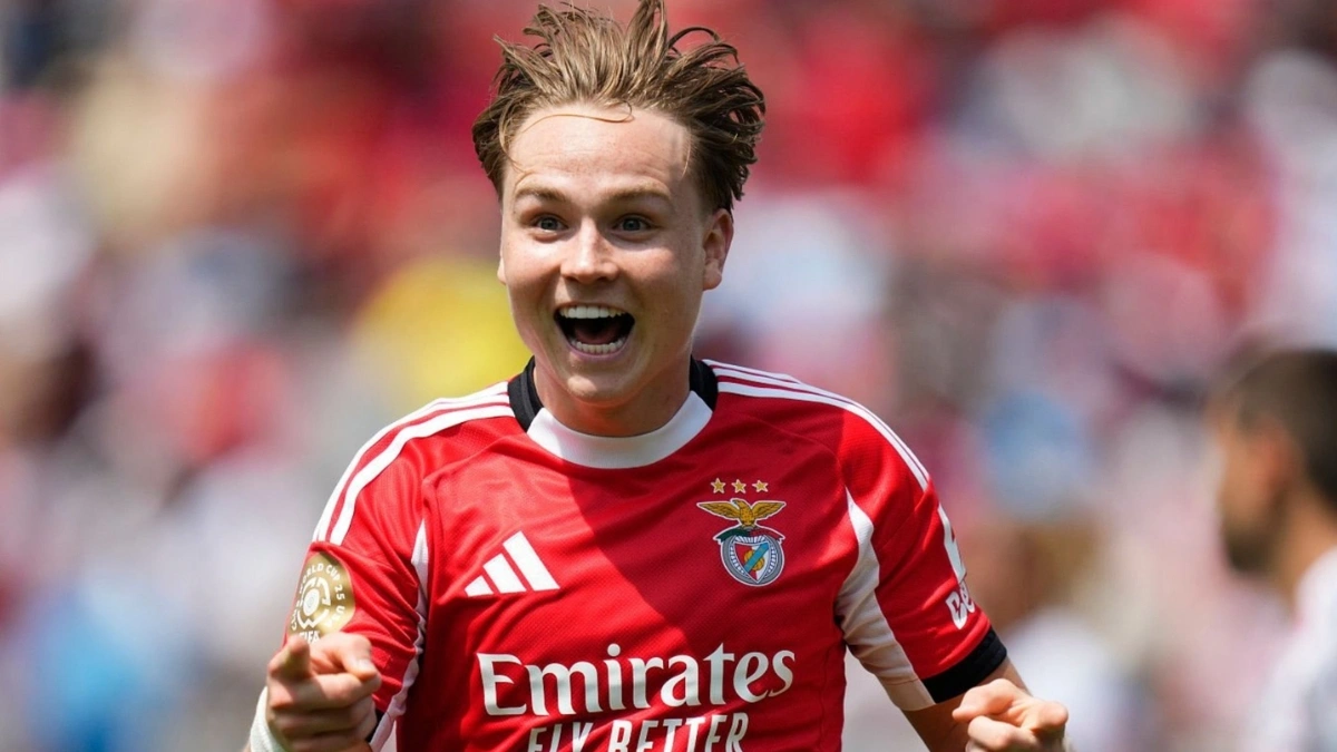 FIFA Club World Cup Benfica Beat Bayern To Top Group C: Trubin Steals The Show