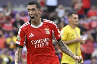 FIFA Club World Cup Benfica Thrash Auckland City 6-0 After Thunderstorm Delay