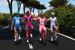 Pink, Purple, White, Blue: Giro d'Italia Jersey Colours Explained