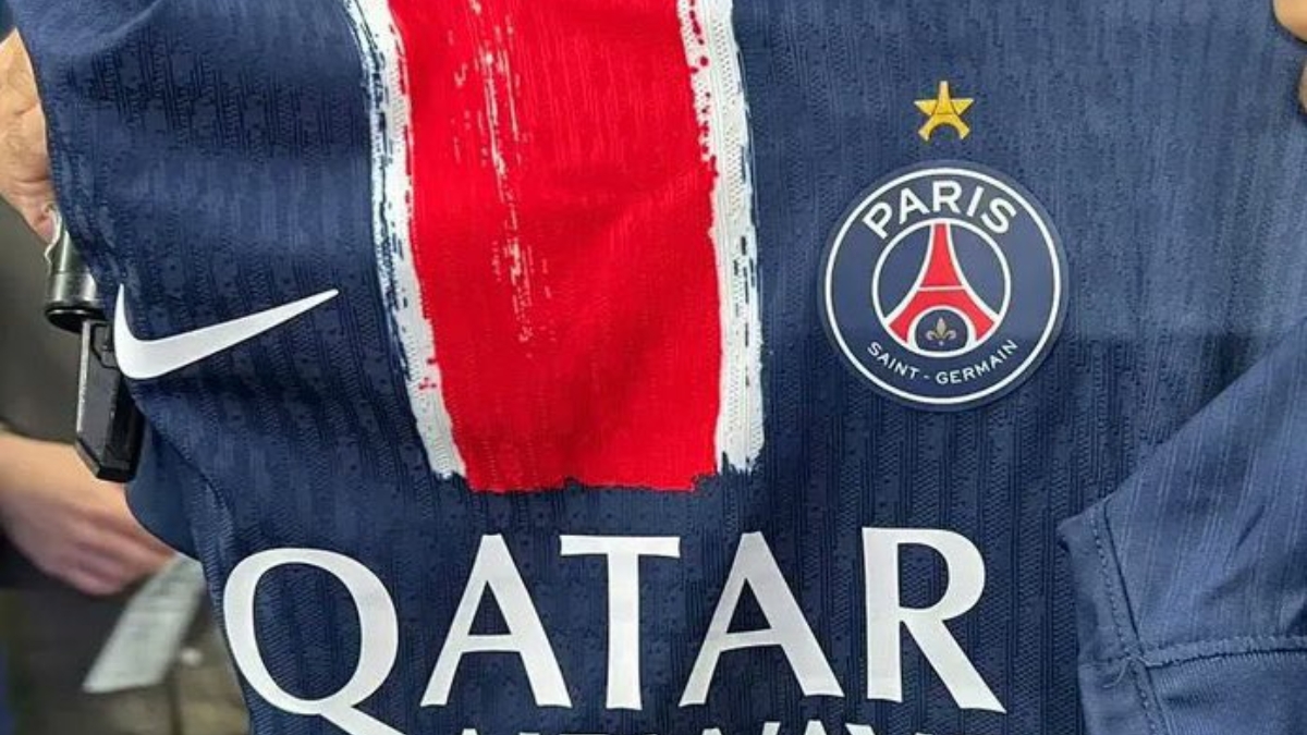 Special PSG 2025 Champions League 'Eiffel Tower Star' Kit Released