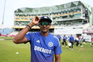 Noteworthy Overseas Player in County Cricket Club: Surrey