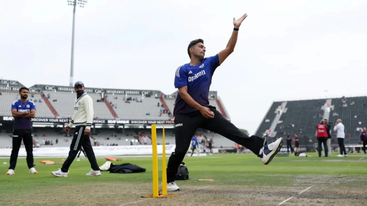 In the current India vs England Test match at Old Trafford, Manchester, England skipper Ben Stokes won his fourth successive toss and chose to bowl first, attributing it to the overcast conditions and a hard pitch with thin grass cover.Contrary to historical precedent, no side has ever won a Test at Old Trafford after bowling first. Stokes thinks that the conditions are in his bowlers' favour. "There's quite good overhead conditions for bowling. It's a normal Manchester wicket: very hard, some grass cover," Stokes said during the toss. India Hand Test Debut to Anshul Kamboj India made three changes in their playing eleven, with a much-awaited debut for Anshul Kamboj, the young Haryana and Chennai Super Kings fast bowler. Kamboj takes the place of the injured Nitish Kumar Reddy, while Shardul Thakur replaces Akash Deep, who has been ruled out of action due to injury. Additionally, Sai Sudharsan has been brought in at No. 3, replacing Karun Nair, who failed to make a significant impact in the first three Tests. Shubman Gill: "A Good Toss to Lose" India's acting captain Shubman Gill said that he was not sure whether to bat or bowl first, saying it was a "good toss to lose" because of the conditions of a strong batting pitch and cloudy skies. He looked on the bright side of India's recent form, even though they were behind in the series. "The manner in which we have performed in the past three games has been incredible," Gill said. "Just a handful of crunch moments have worked against us." England's One Change: Dawson Back After 8 Years England had declared their playing XI two days ago, with one forced change. The Hampshire all-rounder Liam Dawson is recalled to the Test team after a gap of eight years, in place of Shoaib Bashir. Bashir broke the little finger of his left hand trying a catch during the last Test at Lord's, which England won by 22 runs. Key Takeaways: India vs England, Manchester Test Indian Test debutant Anshul Kamboj. England decides to bowl in overcast conditions at Old Trafford. Sai Sudharsan and Shardul Thakur enter India's playing XI. England recall Liam Dawson after 8 years. Historical fact: No team has ever won at Old Trafford after deciding to bowl first in a Test. ALSO READ: ENG W vs IND W: Harmanpreet Settles The ODI Series With A Ton By 2-1