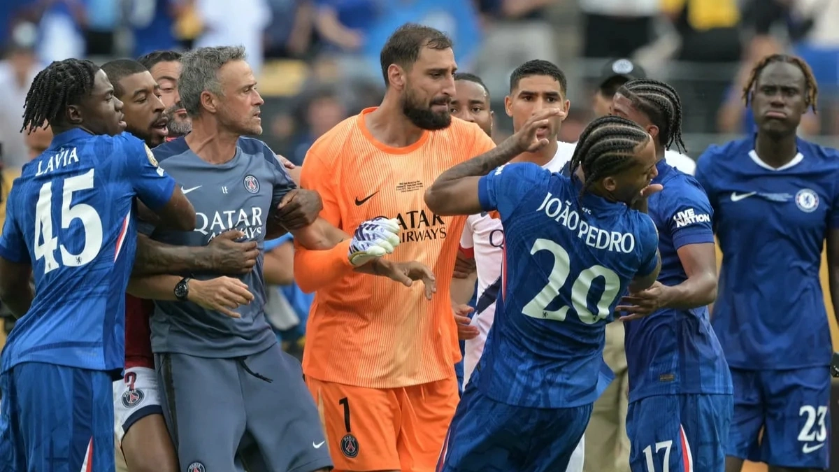 Luis Enrique Slaps Joao Pedro After Chelsea Beat PSG 3-0 To Win Club World Cup 2025