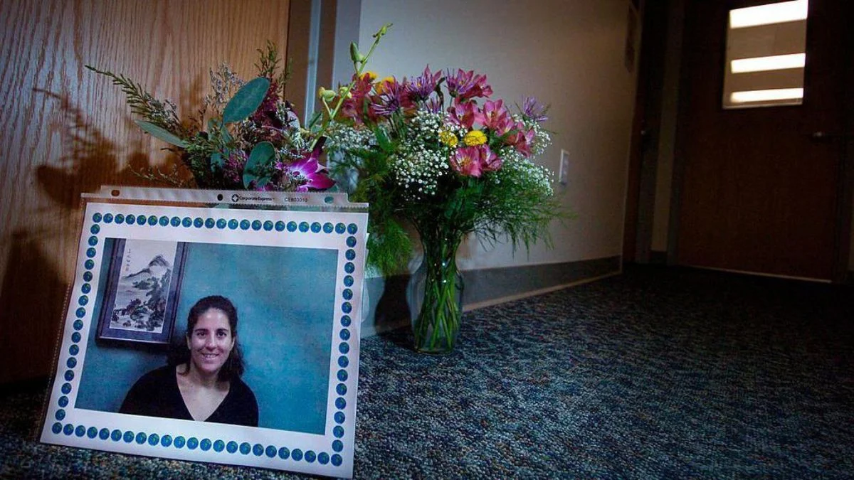 Becky Zerlentes' First Woman Boxer To Pass Out In A Fight (US) 