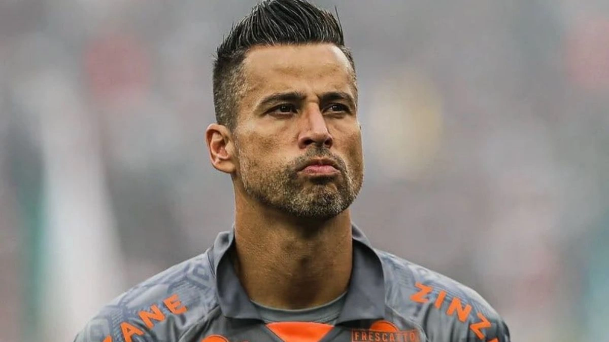 Fluminense Goalkeeper Fábio Breaks Peter Shilton’s All-Time Appearance Record