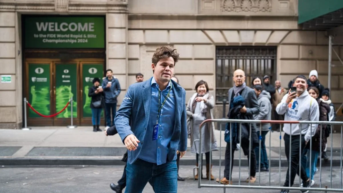 The Magnus Carlsen Effect: FIDE Changes Dress Code Post Jeans Controversy