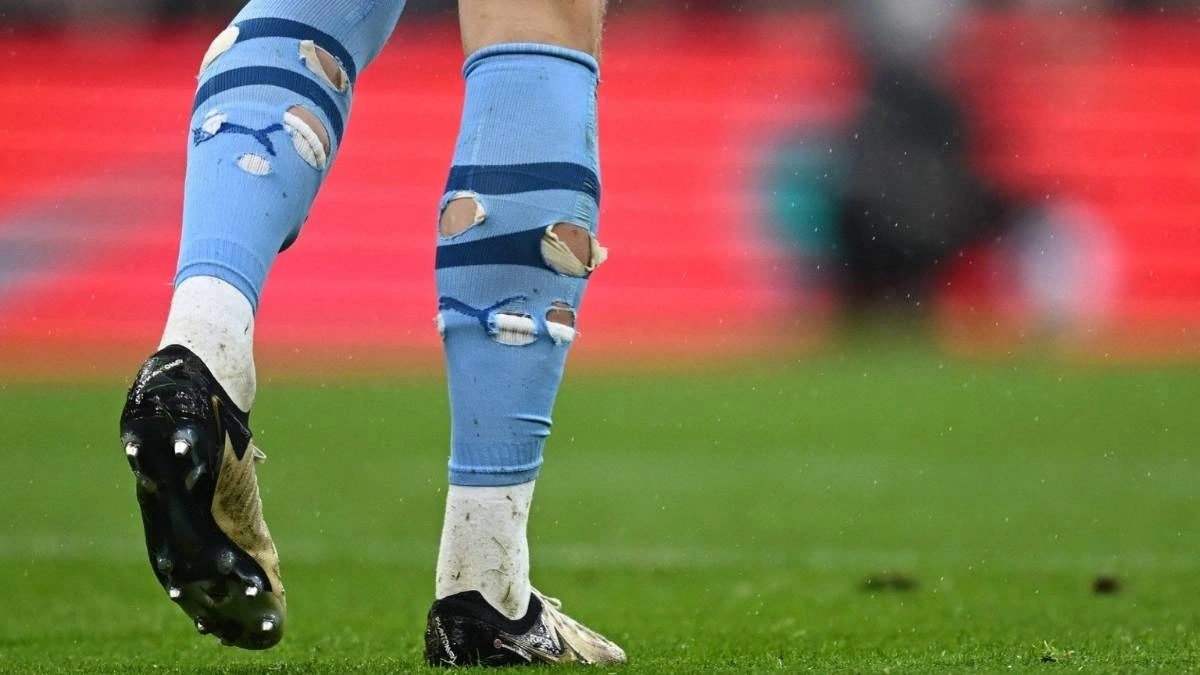Why Footballers Wear Torn Socks: The Real Reason Behind The Trend