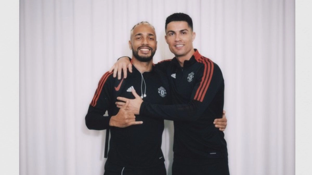 How To Create Polaroid-Style AI Photo With Cristiano Ronaldo Using Google Gemini