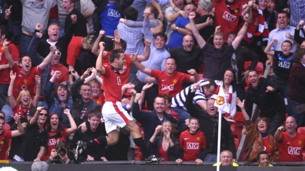 Top 7 Iconic Moments In Manchester Derby History