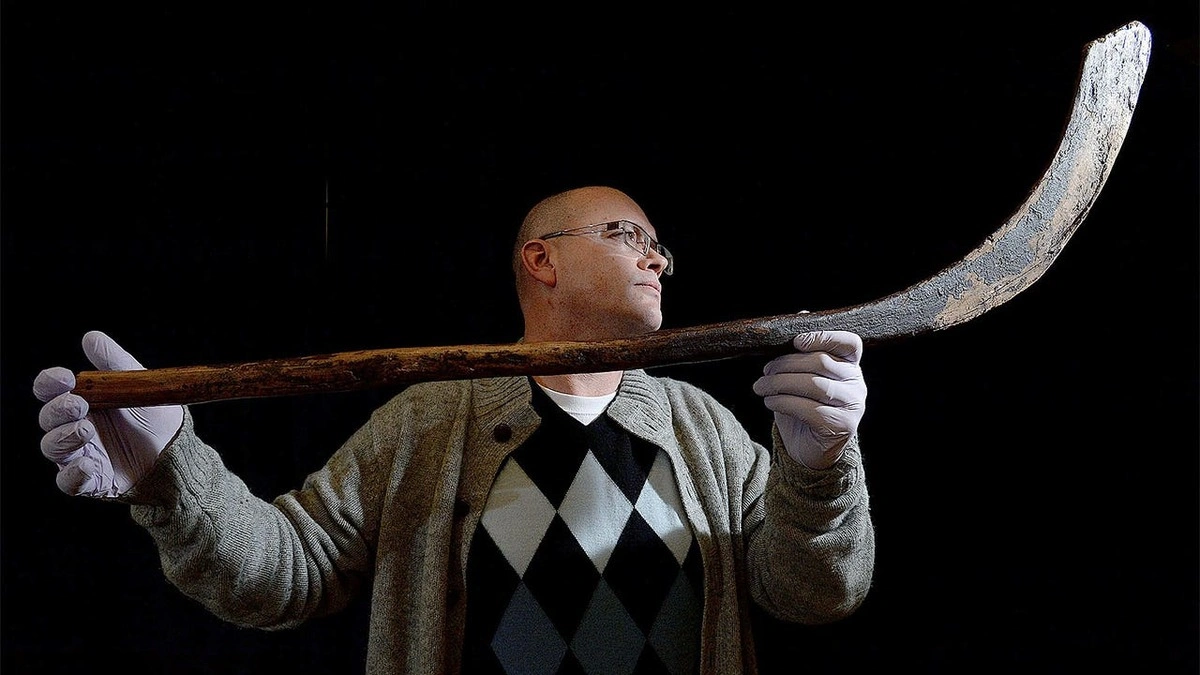 Top 4 Most Expensive Hockey Sticks Of All-Time