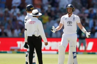 Snicko Controversy Unfolds In AUS-ENG Ashes Cricket Match