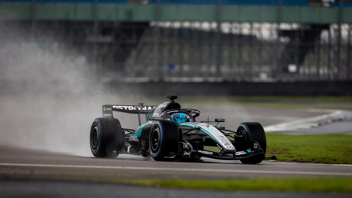 Mercedes W17