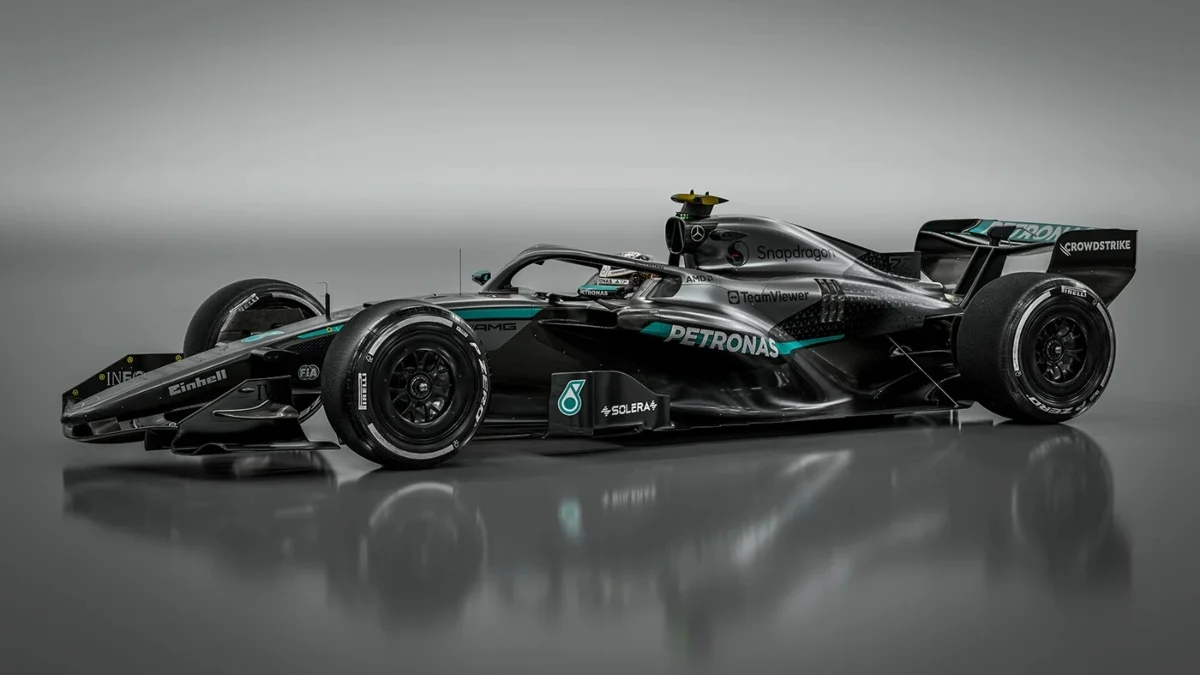 Mercedes W17