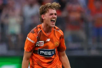 Perth Scorchers vs Sydney Sixers: Beardman Leads Scorchers To Home Grand Final