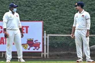 Sarfaraz Khan Wears Mask During Ranji Trophy Match Amid Pollution Concerns