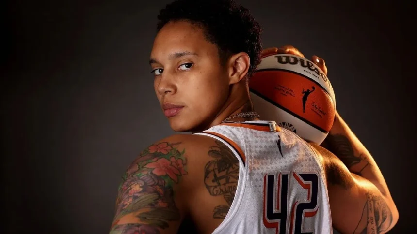 Who Are The 10 Tallest WNBA Players Right Now?