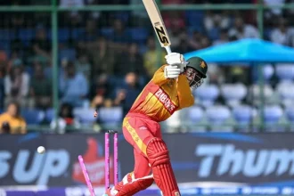 Watch: Tadiwanashe Marumani’s One-Handed Reverse Sweep In SA vs ZIM