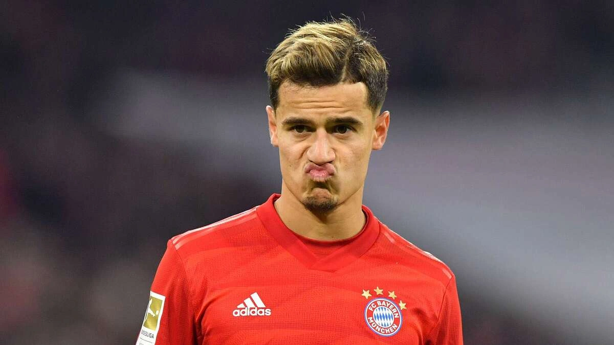Top 4 Biggest Transfer Flops in Football History
